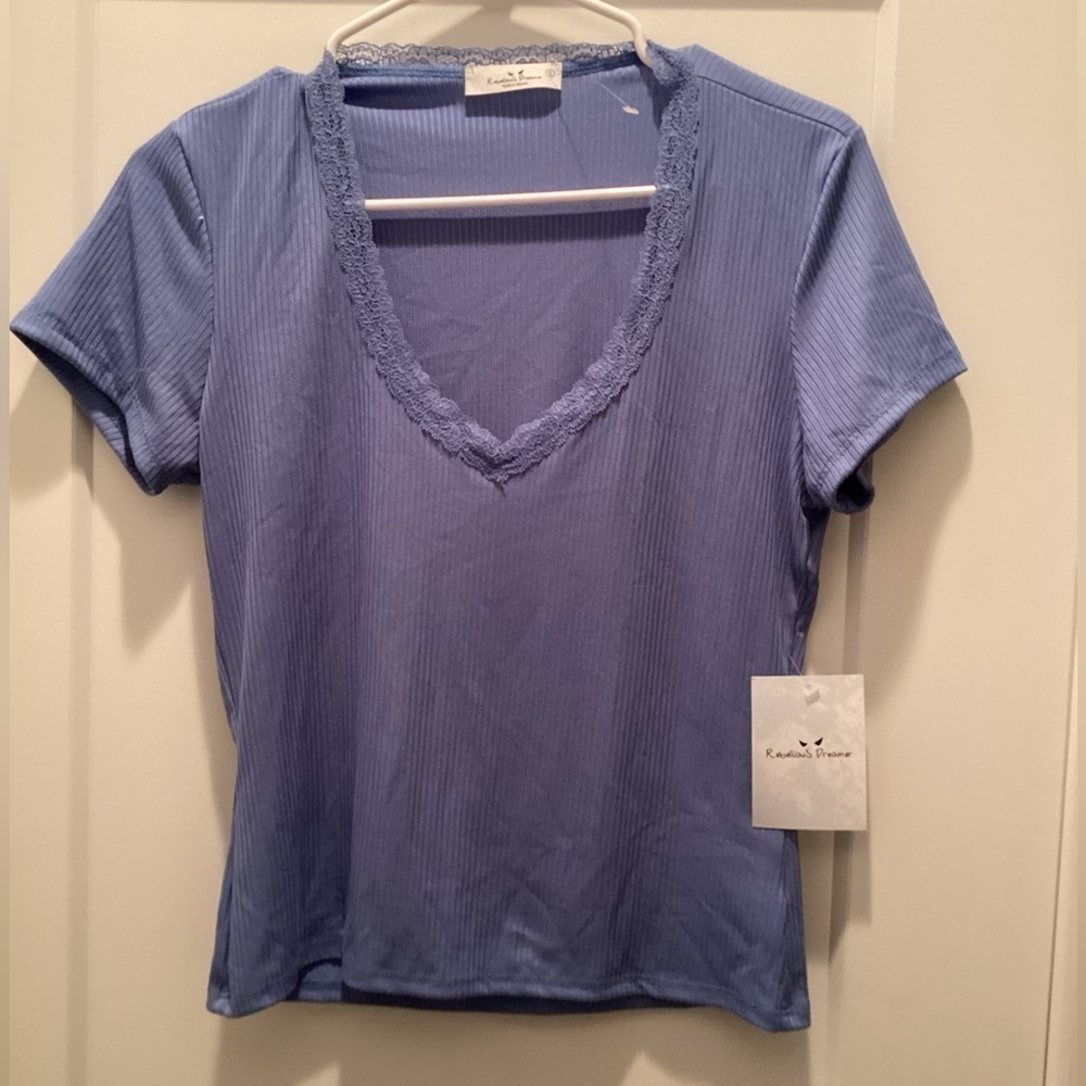 NWT Rebellious Dreamer Shirt size small